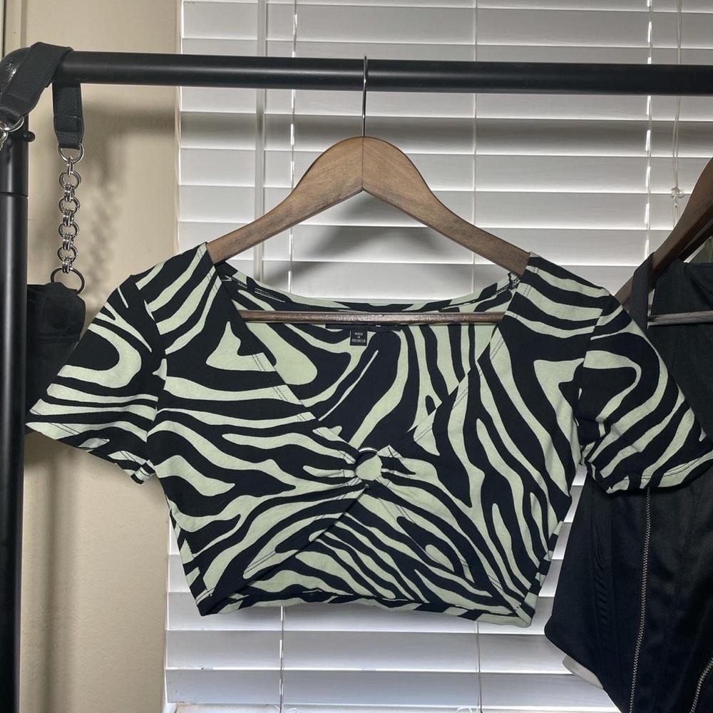 Motel Rocks zebra print keyhole top